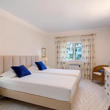Bia Apartment